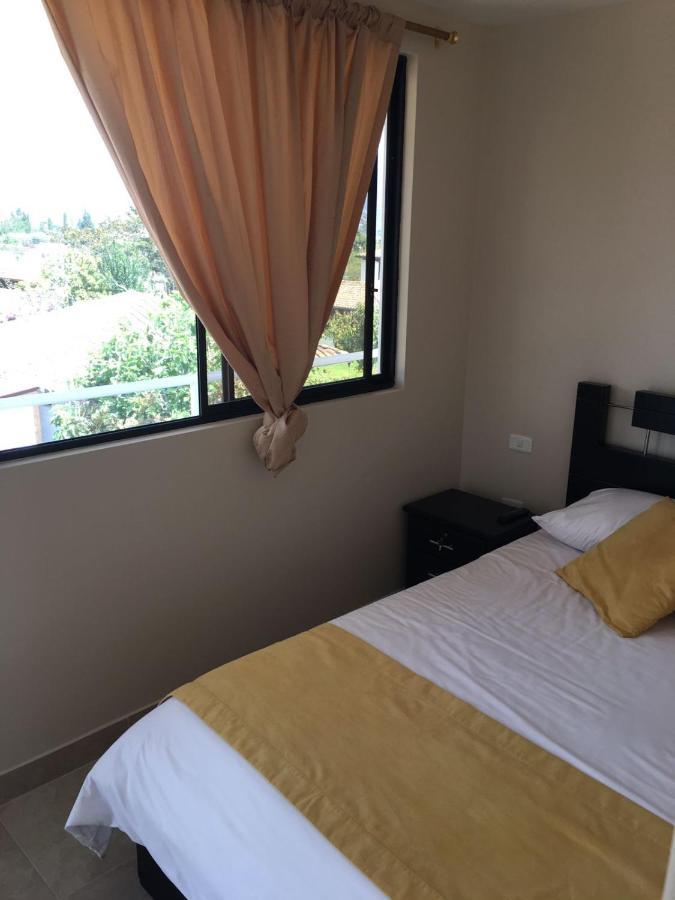 Tababela Airport B&B Esterno foto